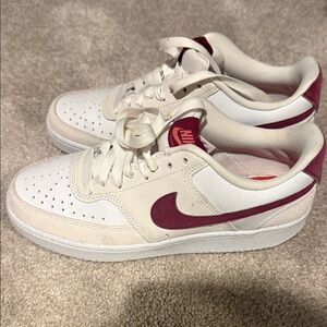 Nike Women's Cream and Burgundy Sneakers